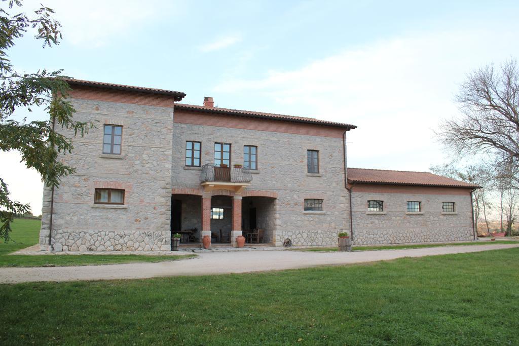 Agriturismo Terre Di Musignano Canino Luaran gambar