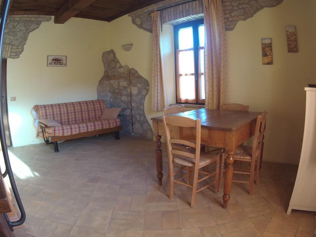 Agriturismo Terre Di Musignano Canino Luaran gambar